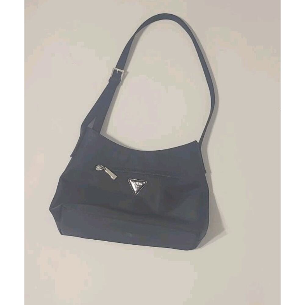 Vintage GUESS Black Nylon 90s Style Shoulder Bag Pre-Owned - Magnetic Snap